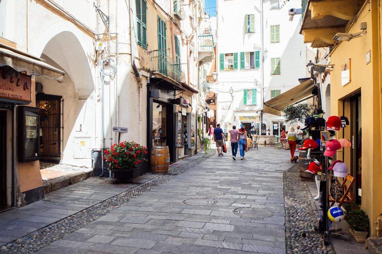 Amazing With Private Parking * San Remo